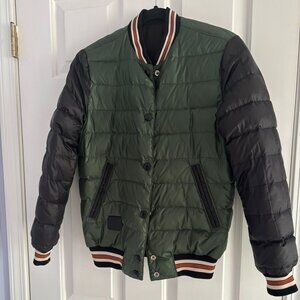 Coach Reversible Floral Embroidered Puffer Jacket - Black/Olive Green